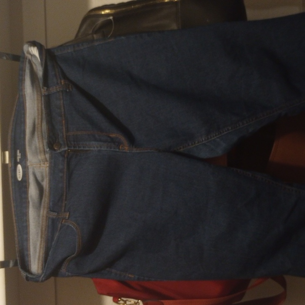 Mid-rise Old Navy super skinny jeans